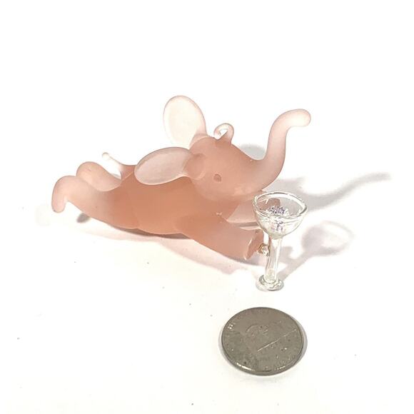 Silvestri Other - 1 Silvestri ornament pink elephant frosted glass champagne mini